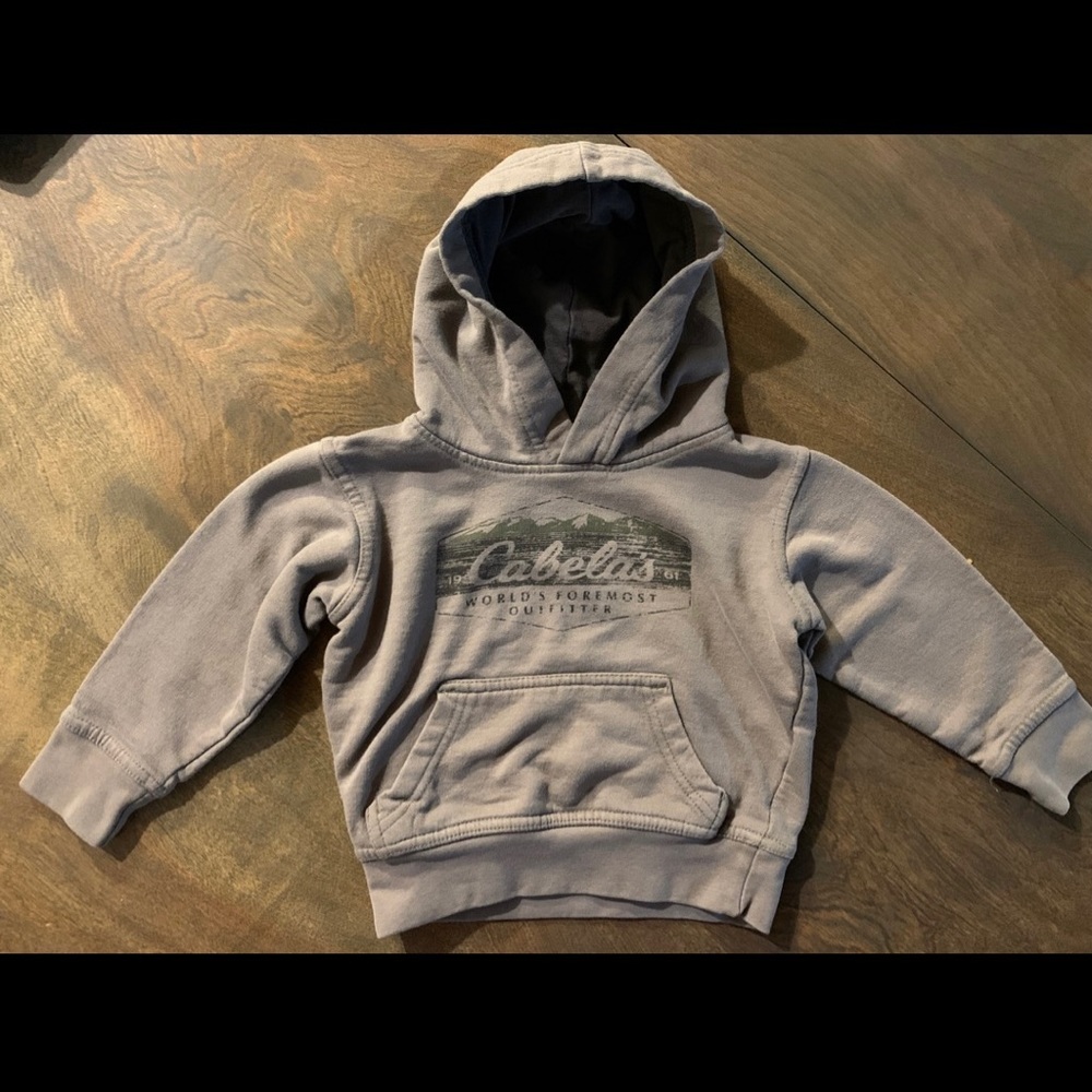 2T Cabelas Hoodie
